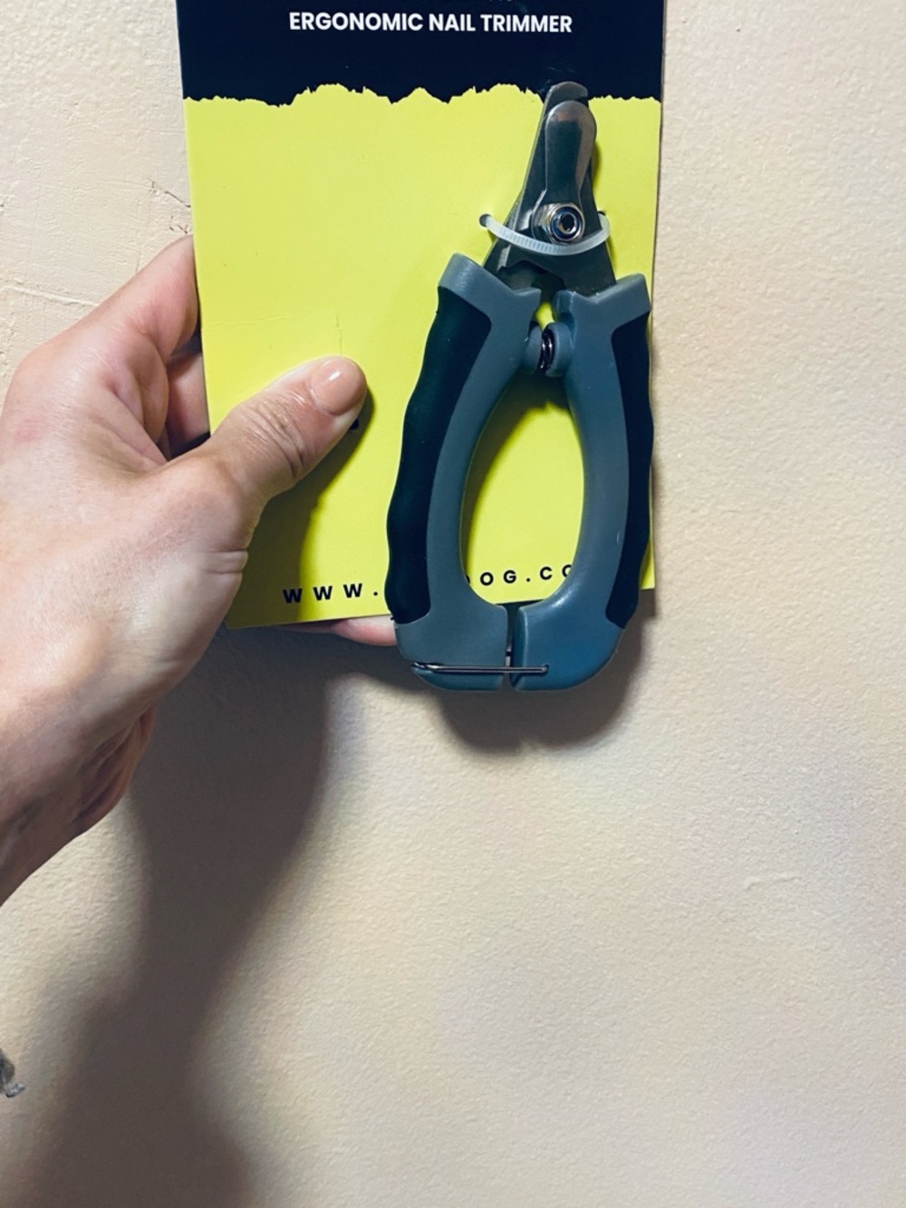 Ergonomics nail trimmer